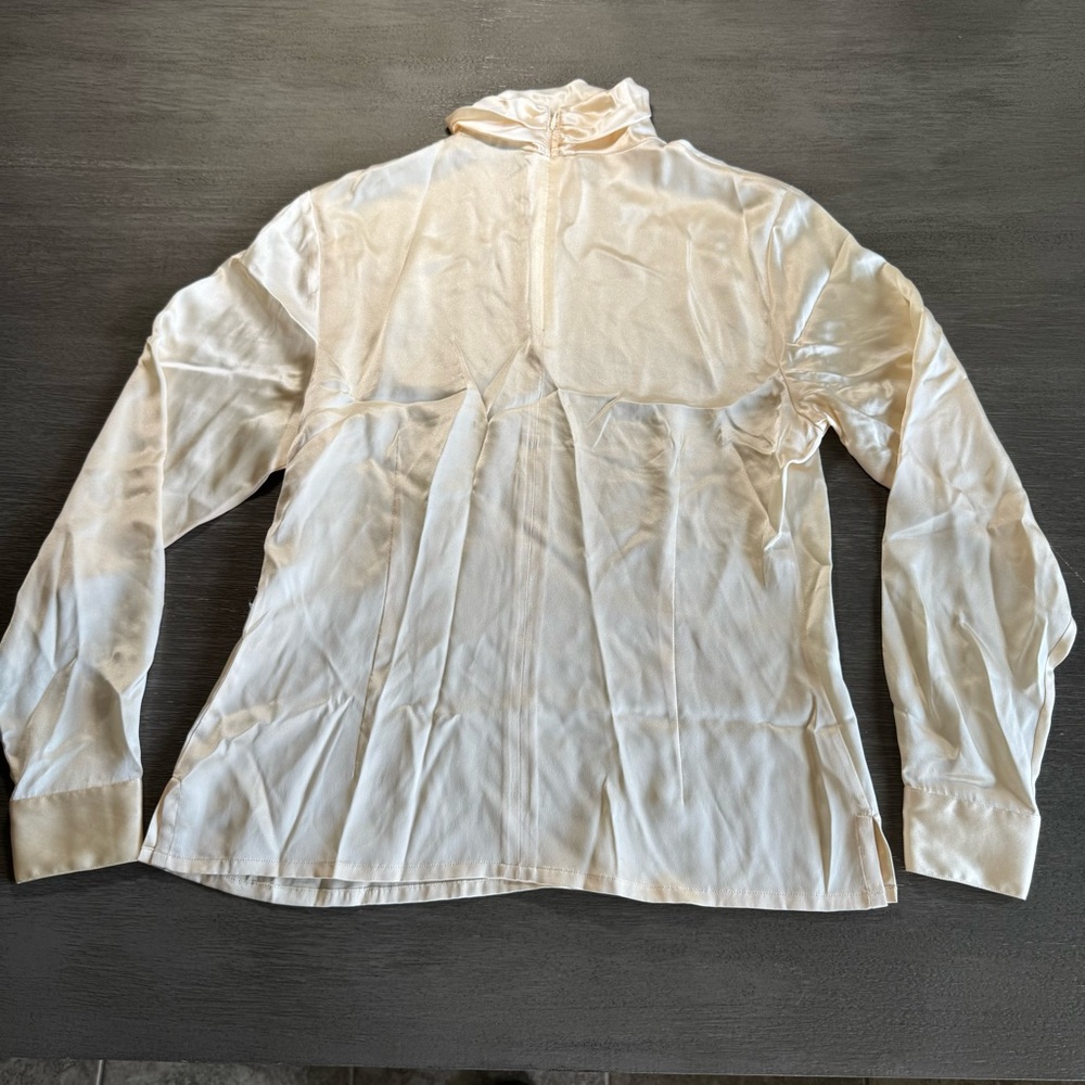 100% Silk Ivory Cream Long Sleeve Blouse Shirt Kate Hill 6 - Picture 2 of 9